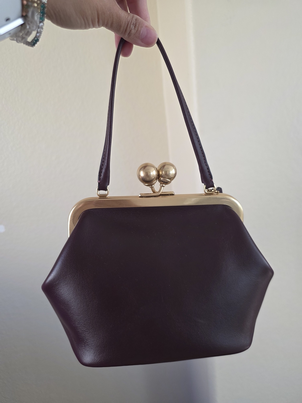 Coach Kisslock Frame Black Current